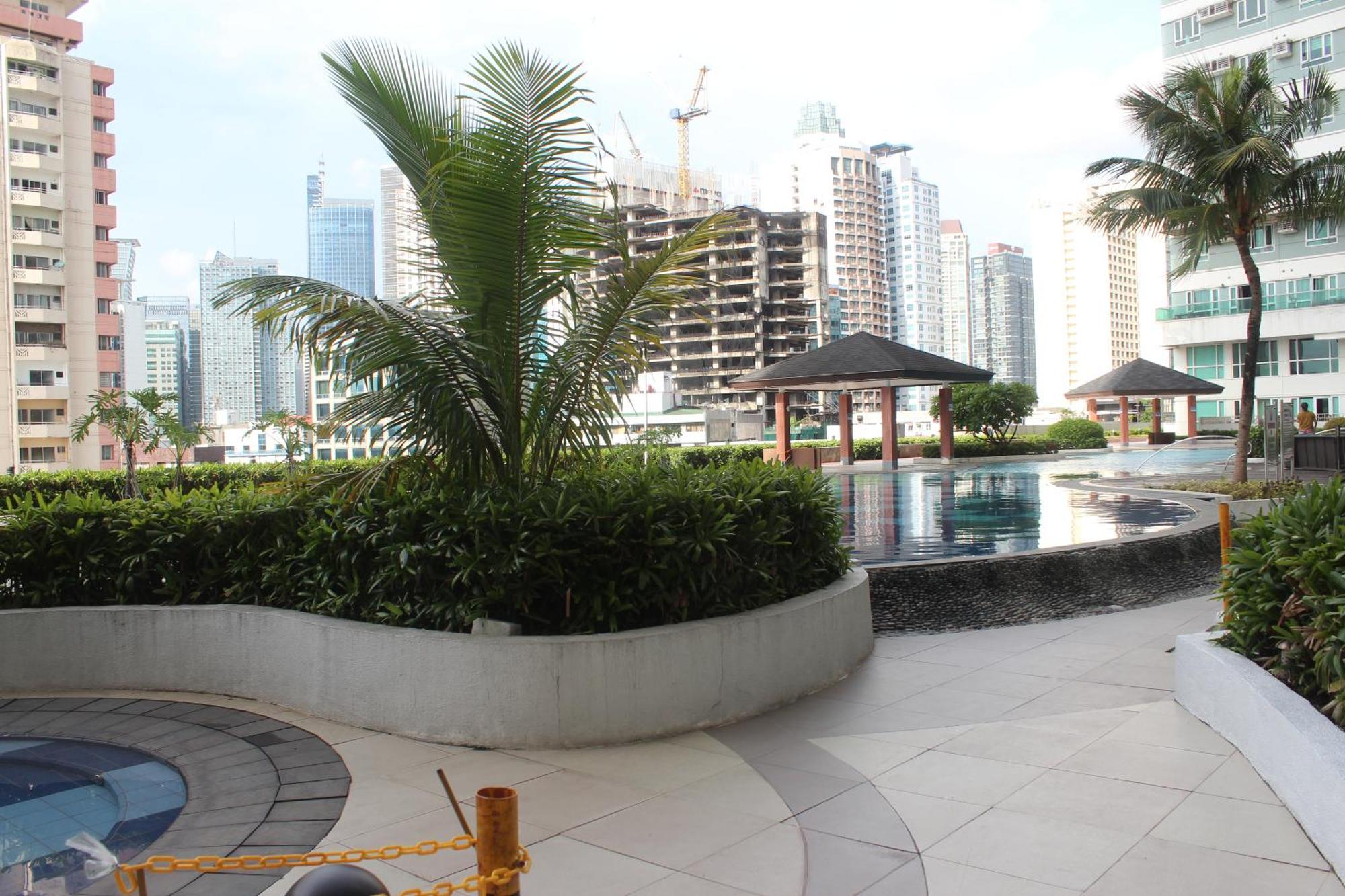 Affordable Makati Serviced Apartments Manila Exterior foto