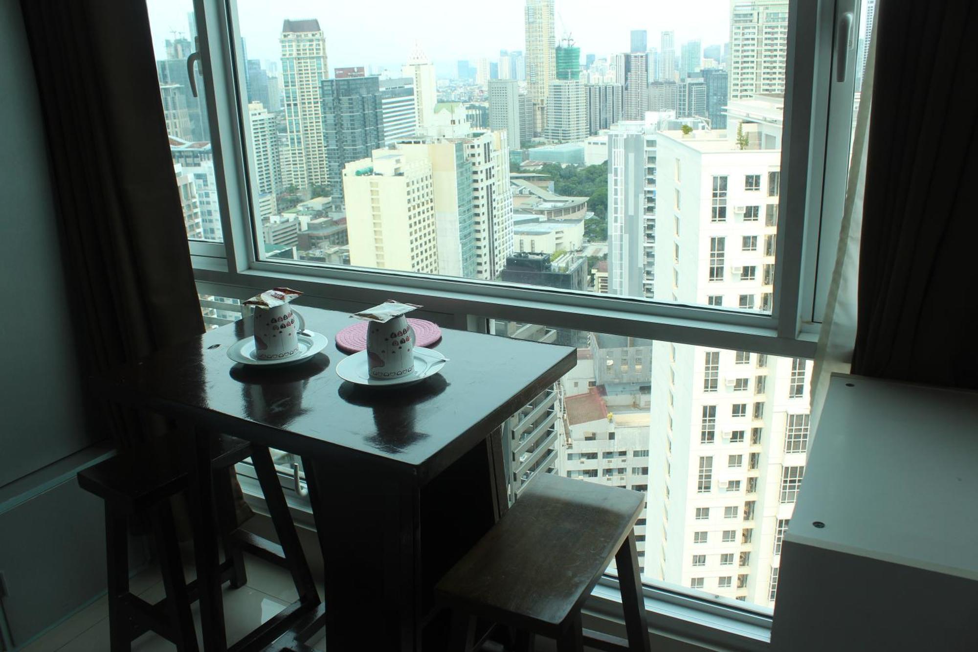 Affordable Makati Serviced Apartments Manila Exterior foto